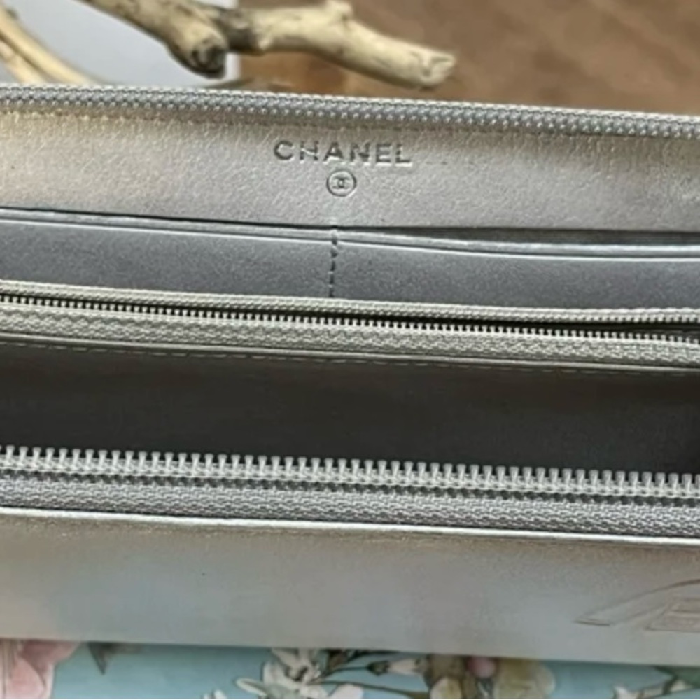 Chanel Silver Women's Wallet - Picture 7 of 8